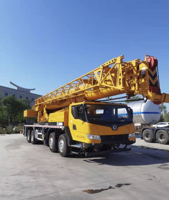 Услуги АВТОКРАНА 30,50,70 тонн