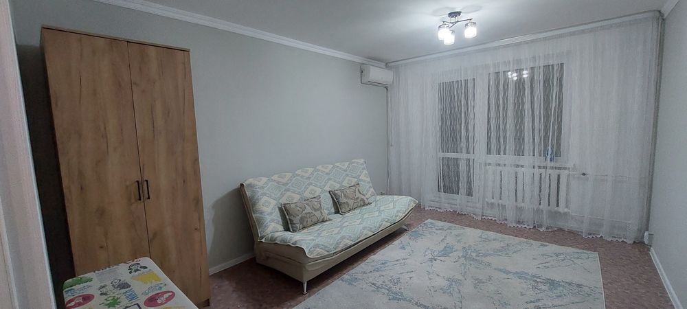 ЗКО г.Аксай, Сдам на долгий срок 1 ком. кв.