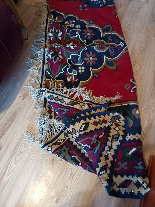 Чипровски килим нов