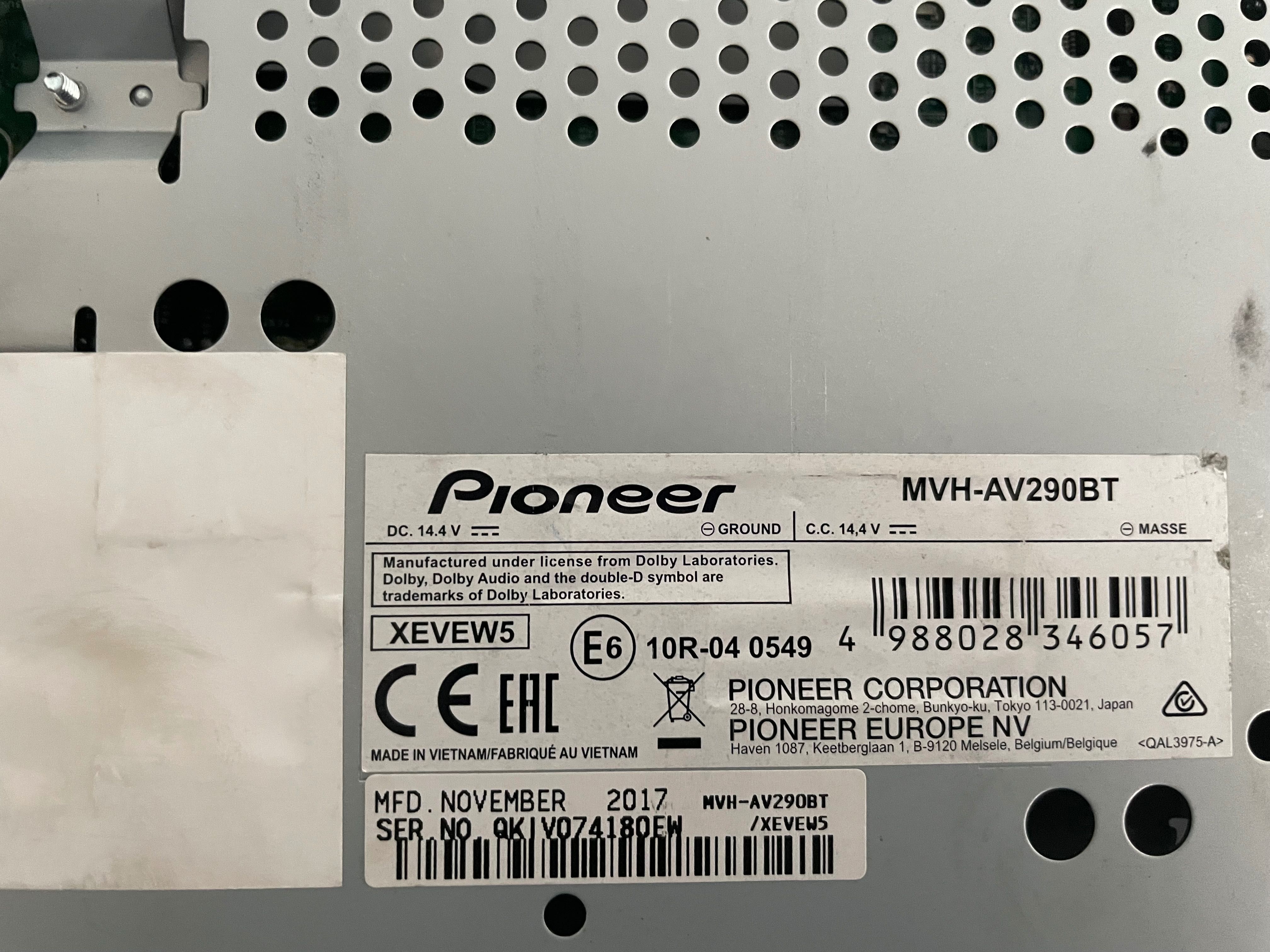 Мултимедия за кола PIONEER