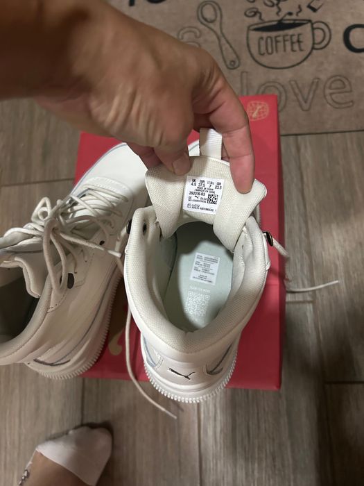 Дамски оргинални маратонки Пума