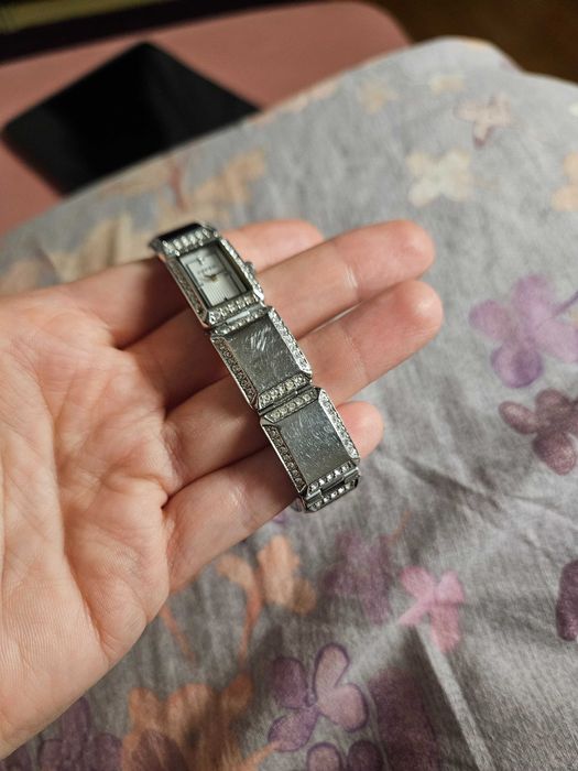 Ceas tip brățară Fossil cu pietre tip swarowski