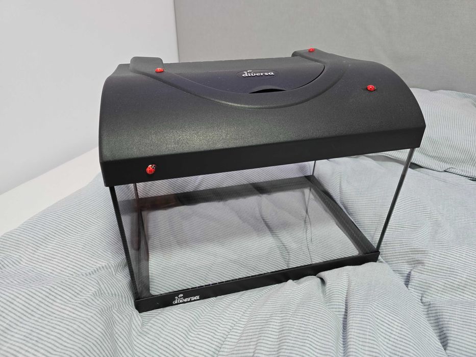 Acvariu Diversa Startup 40 LED, 25L,accesorii și produse + acvariu mic
