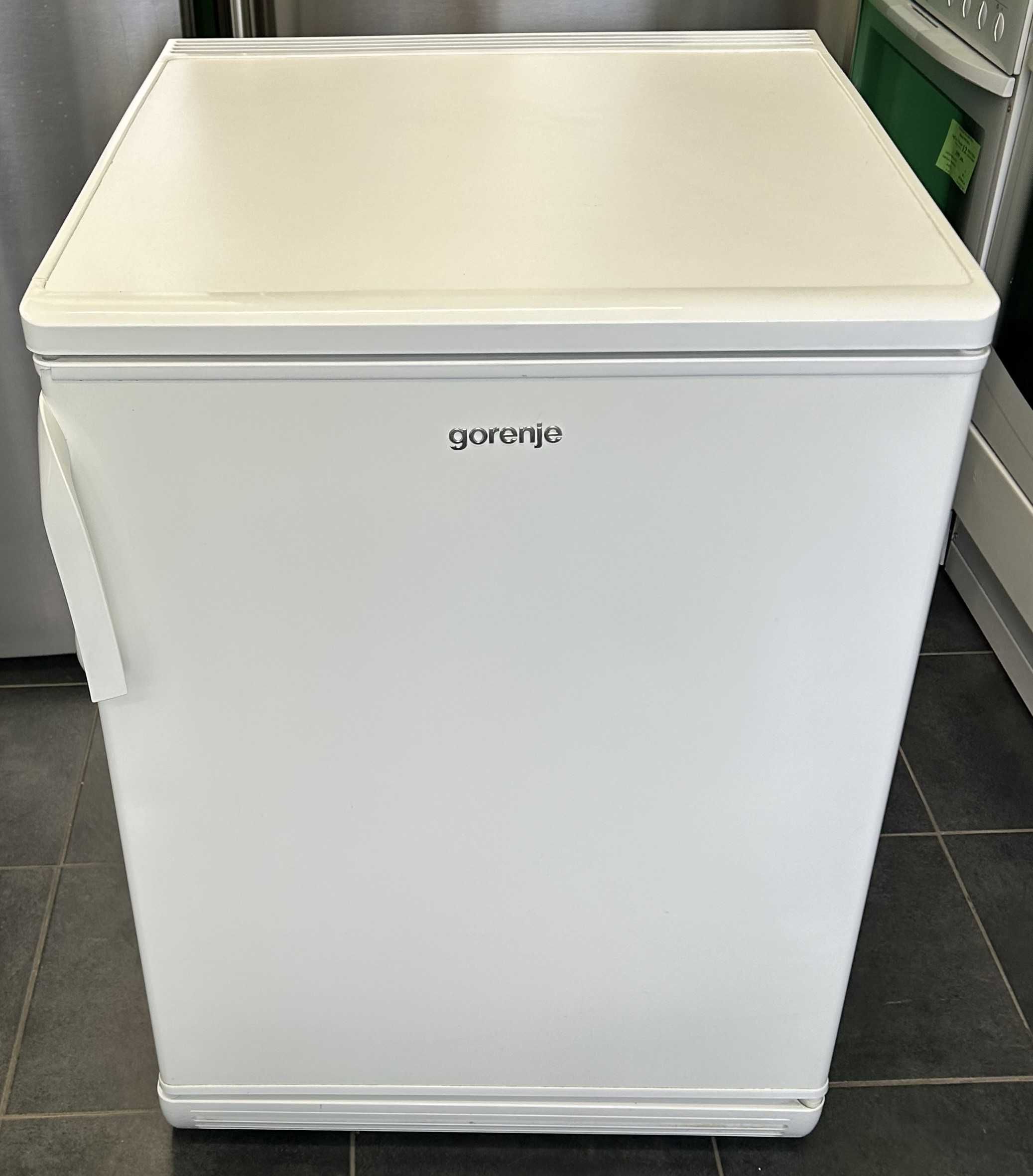 Малък хладилник с вътрешна камера Gorenje RB 6159 W/ A++/ 85 cm