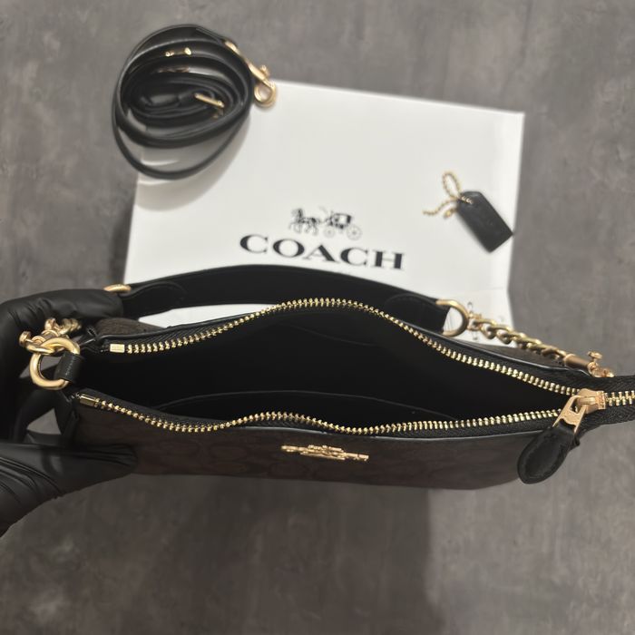 Coach Teri Brown Canvas - Дамска Чантичка