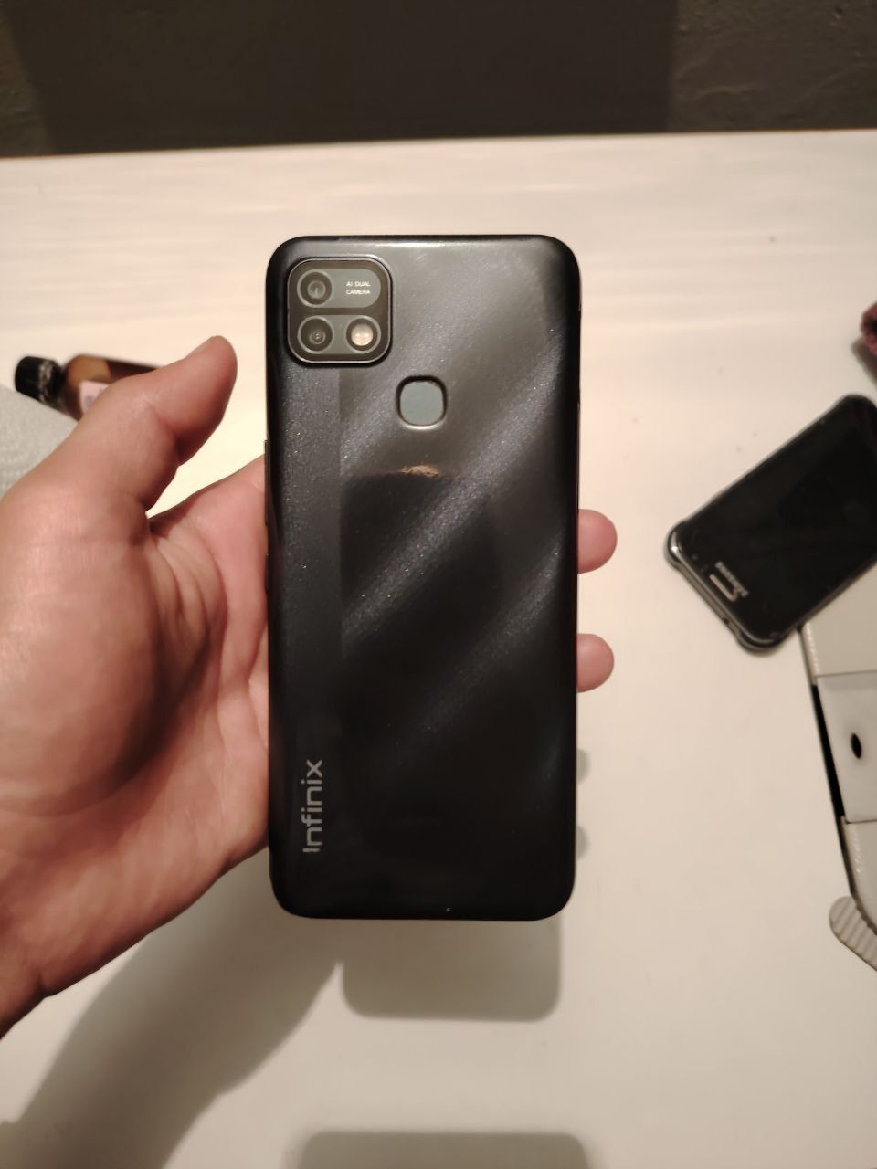 Infinix hot 10 i