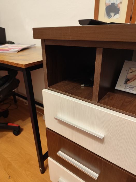 Dulap / comoda 82 cm lățime