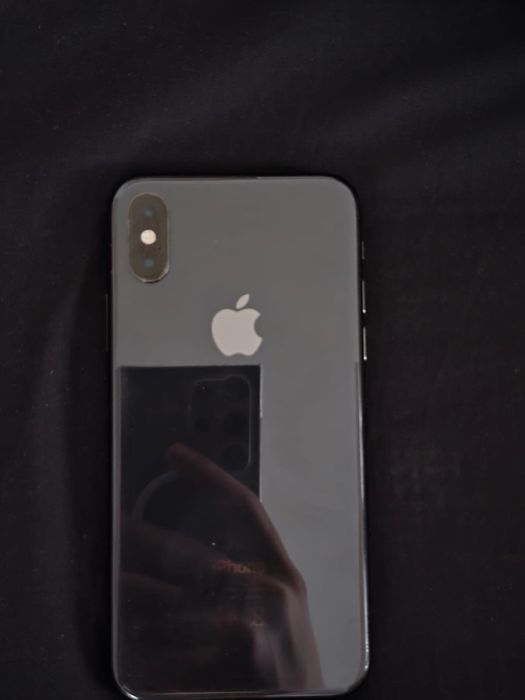 Продам или обмен айфон хс