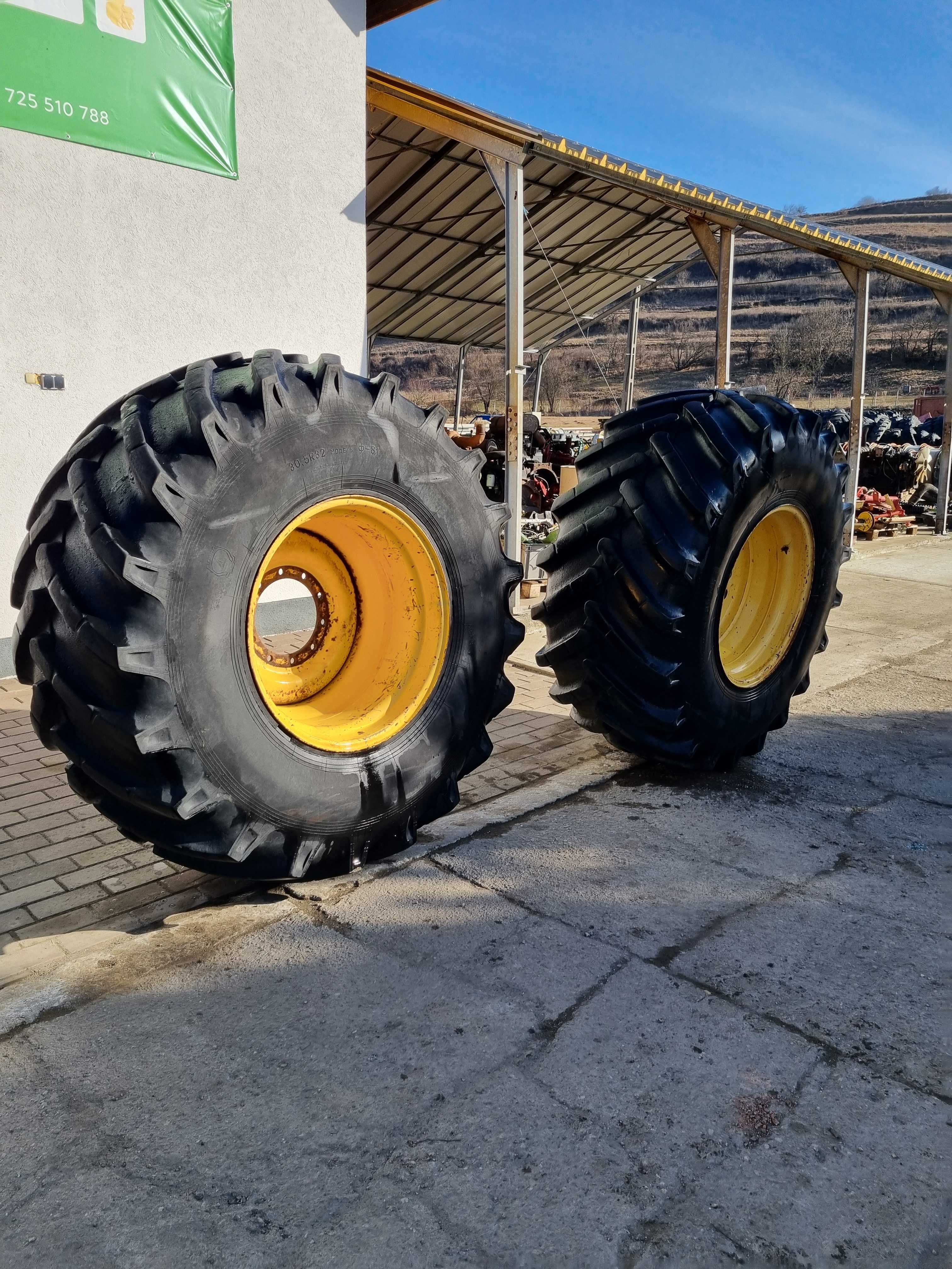 Anvelope cu jante combina New Holland 800/65R32(30.5R32)