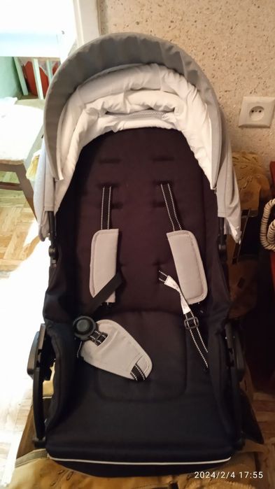 Продам детскую коляску