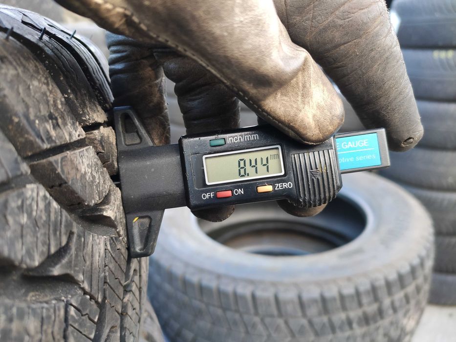 4бр Като нови зимни гуми 175 65 15 - Michelin