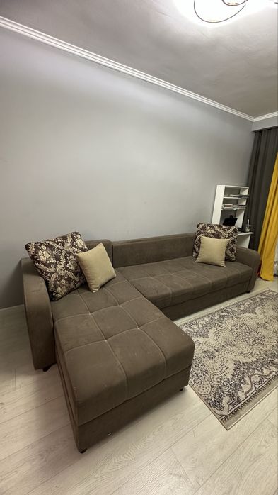 Диван в гостинную