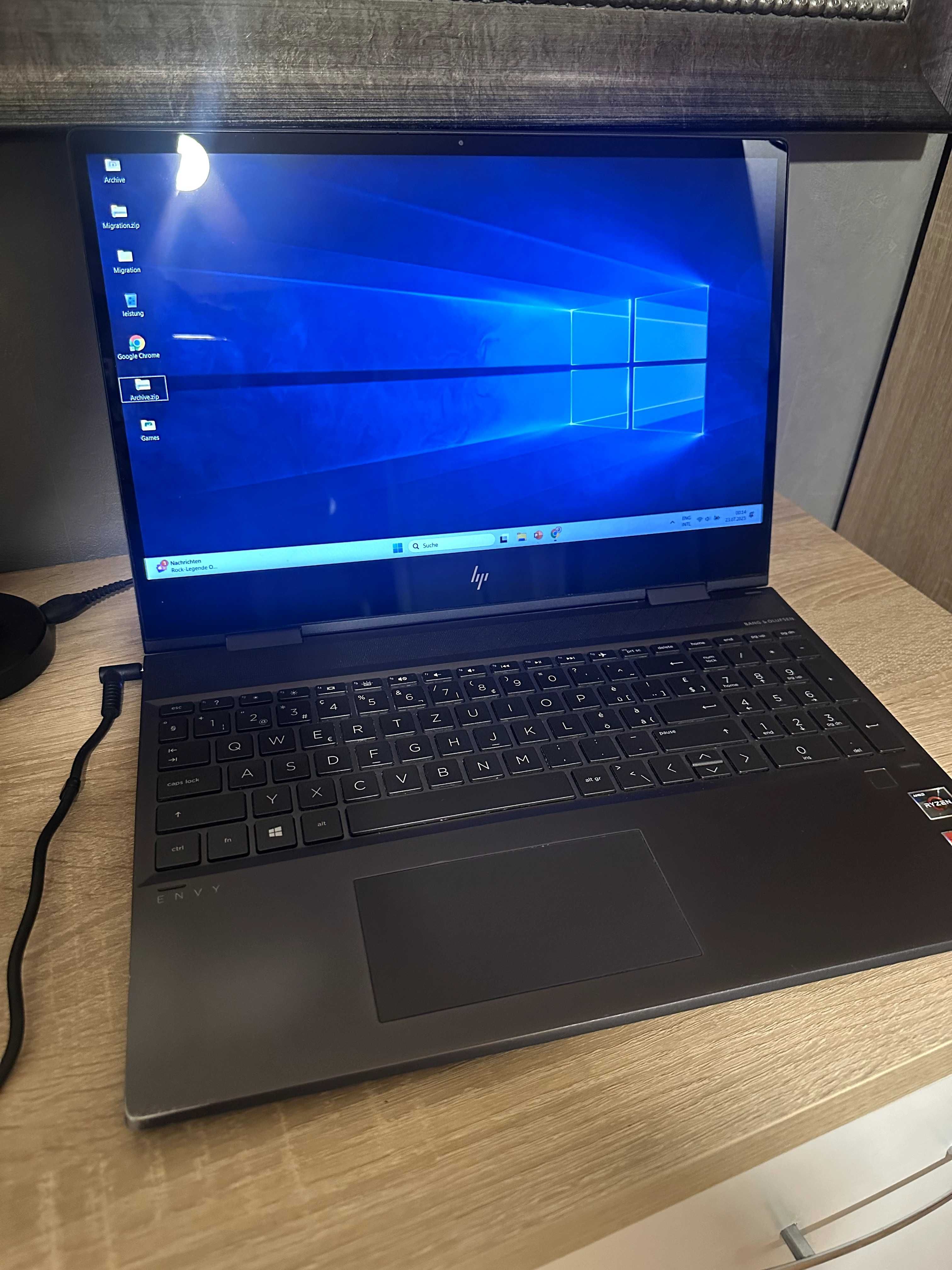 HP Envy x360 Touchscreen Convertible 500GB, 8GB RAM - Bang & Olufsen