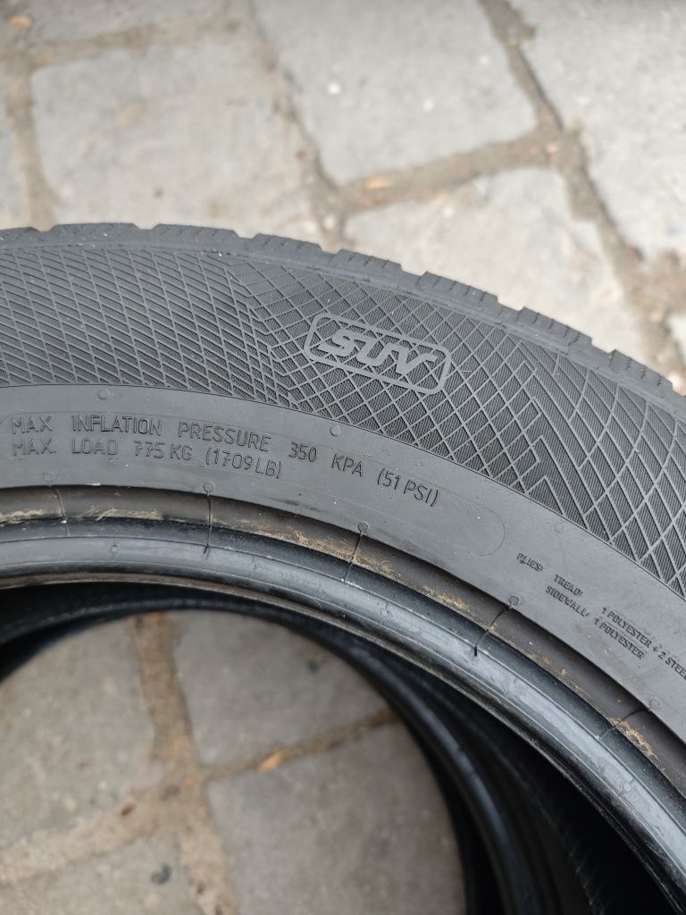 Зимни гуми Continental 215/65/17