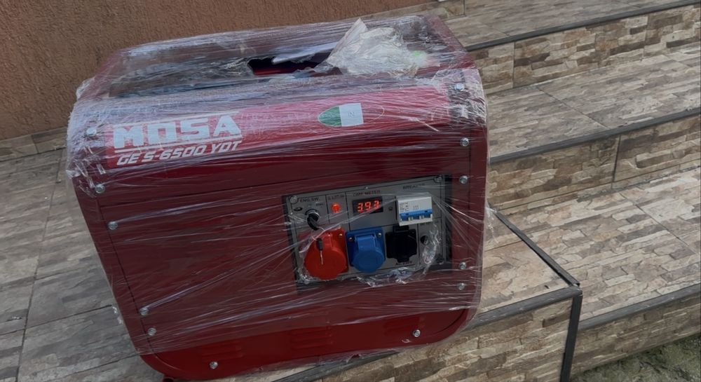 Vând Generator si Pompa de apa