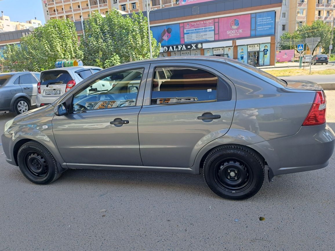 Nexia 3 2 pozitsiya 2016 yil