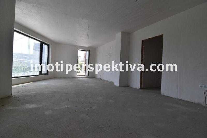 Продава се Тристаен апартамент в Пловдив, Христо Смирненски - 130 кв.м за 1193 €/кв.м - Снимка #8