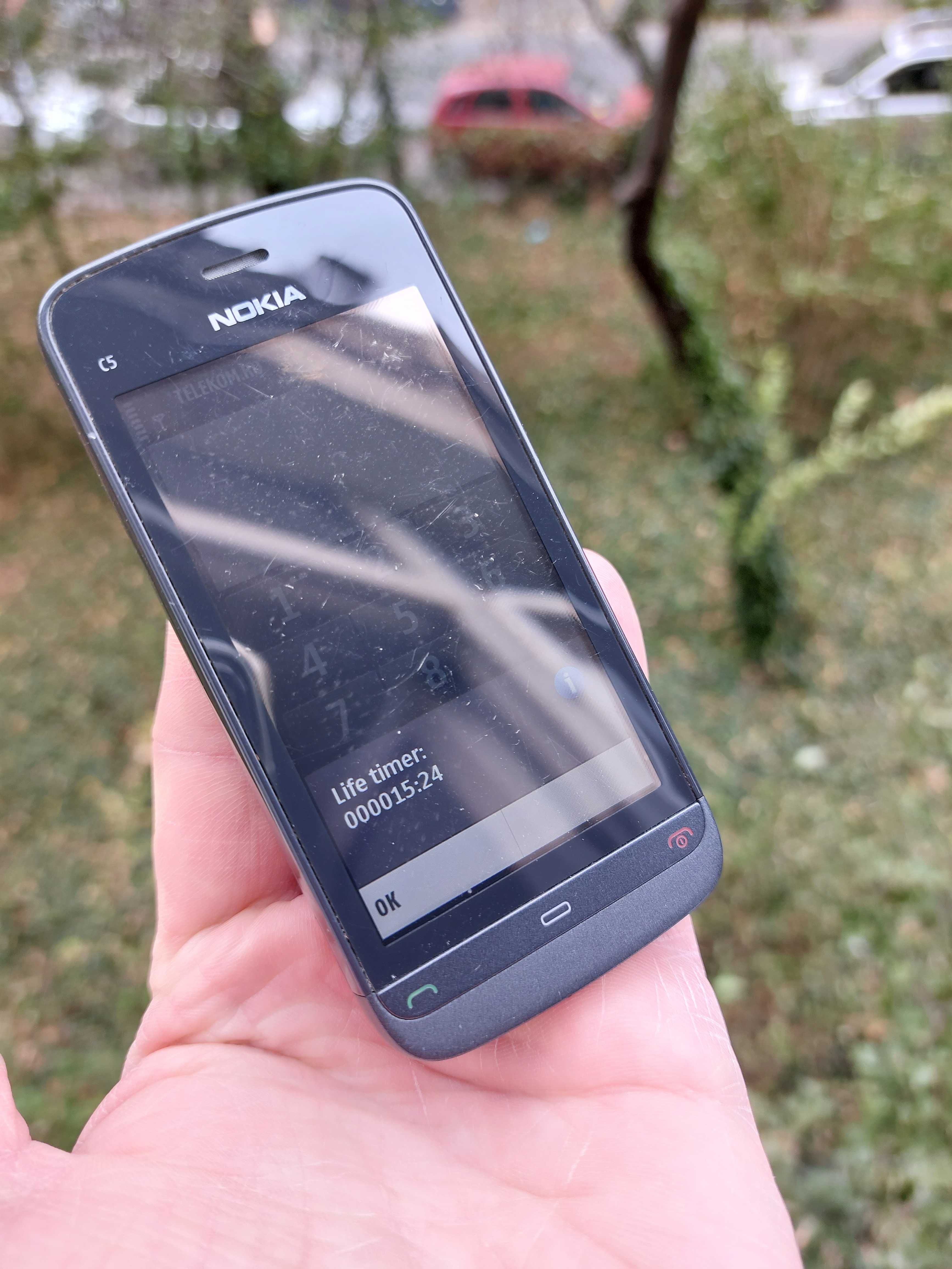 Nokia C5 original Hungary decodat 2010 cu doar 15 ore vorbit pe el