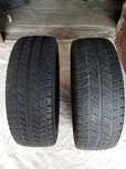 2 бусови гуми 235/65R16C Continental VancoWinter 2 115/113R