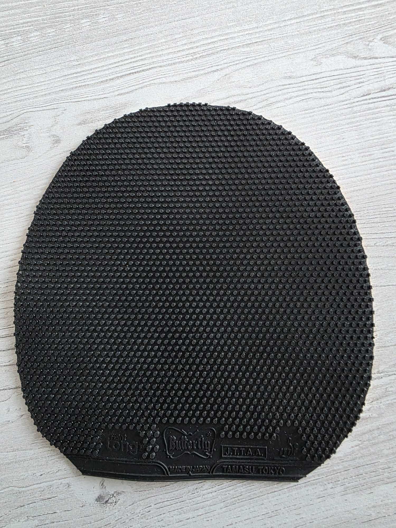 Fata paleta de tenis Butterfly Feint Long II ca NOUA