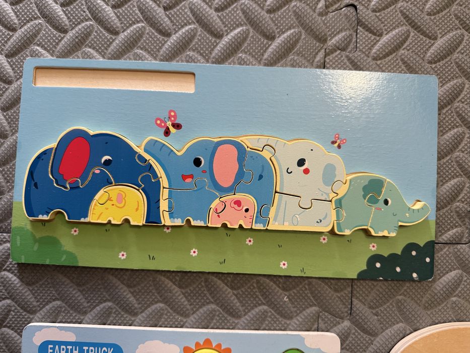 Дървени пъзели - бебе