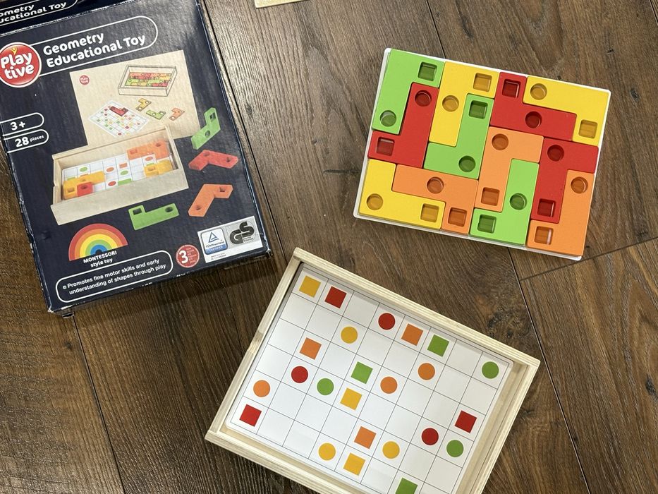 Playtive дървена геометрична образователна игра (стил Монтесори)