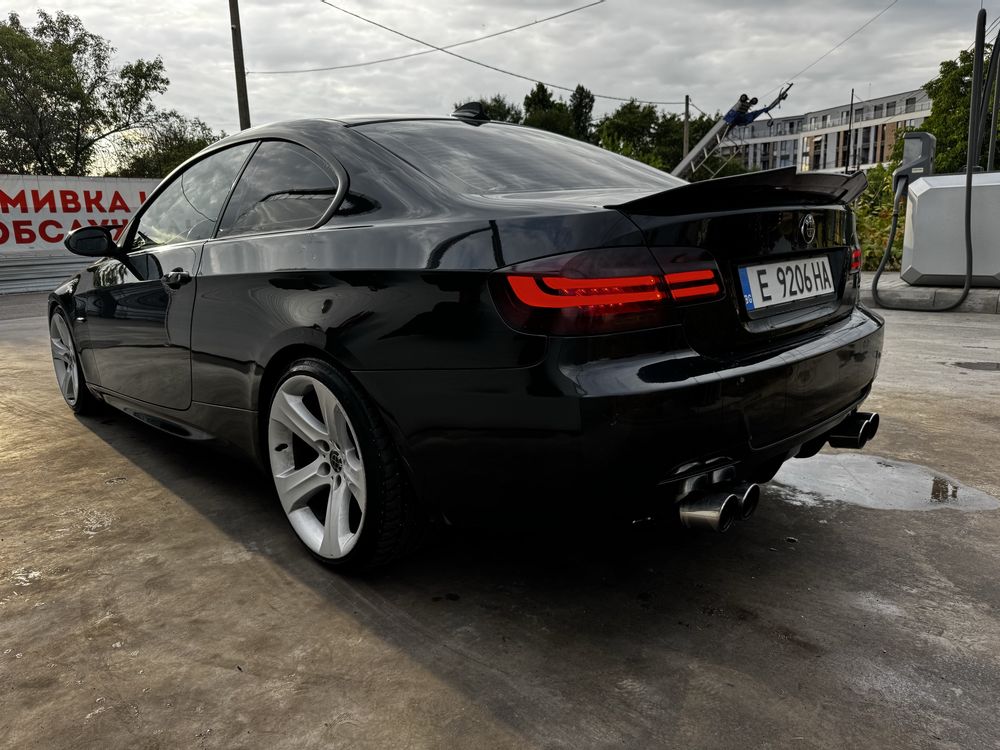 BMW E92 320i 2009