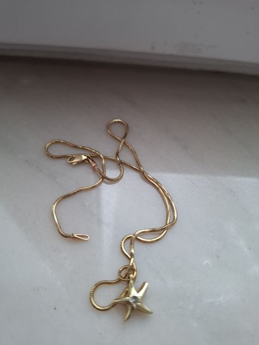 Lantisor aur 14 k,cu pandantiv