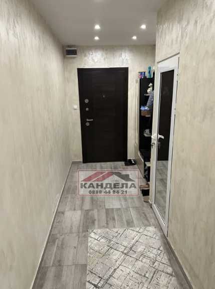 Продава се Тристаен апартамент в Пловдив, Въстанически - 93 кв.м за 1484 €/кв.м - Снимка #3