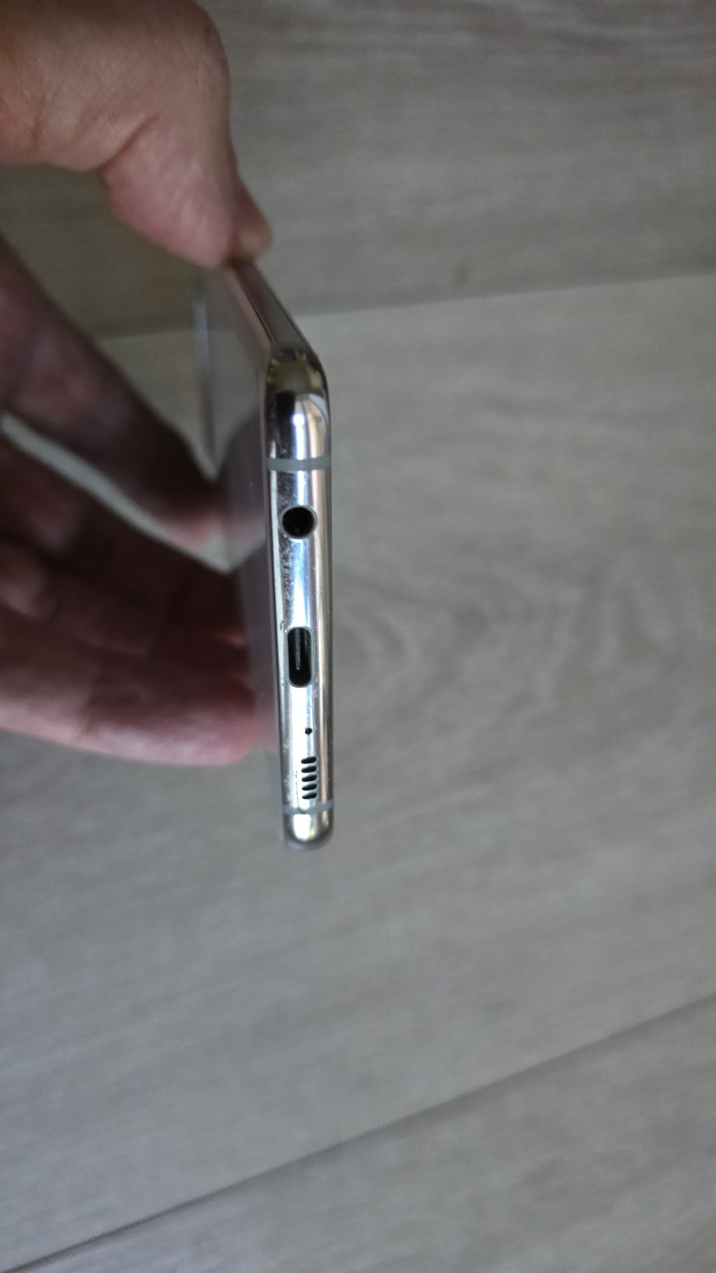 Samsung S10+ Plus 8/128 Обмена нет!