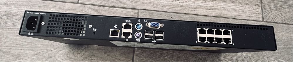 vand Switch KVM over IP 8 porturi, IBM Console Manager