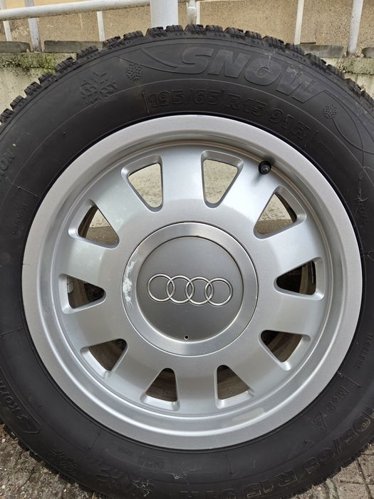 Продавам джанти с гуми 195/65R15 5х112