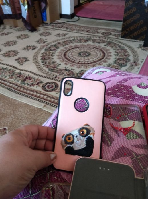 Продам чехлы от Айфона