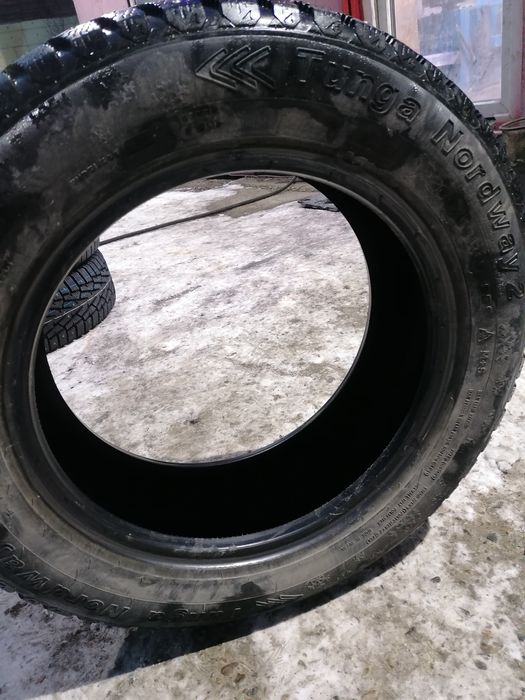 Продам шины зимние