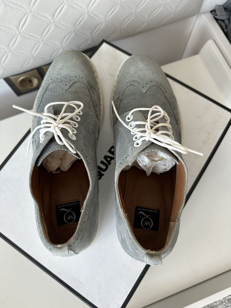 Велурен обувки Alexander Mcqueen