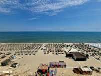 Penthouse vedere frontala la mare în Mamaia Nord
