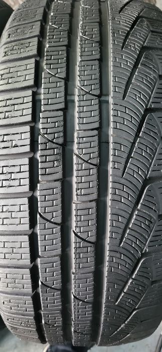 4 anvelope 245 35 19 pirelli de iarna 2020 6,7mm