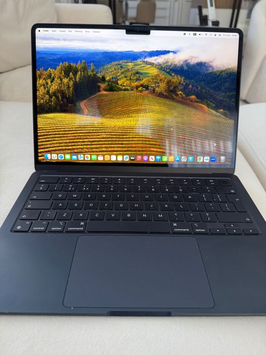 Macbook Air M2 8ГБ