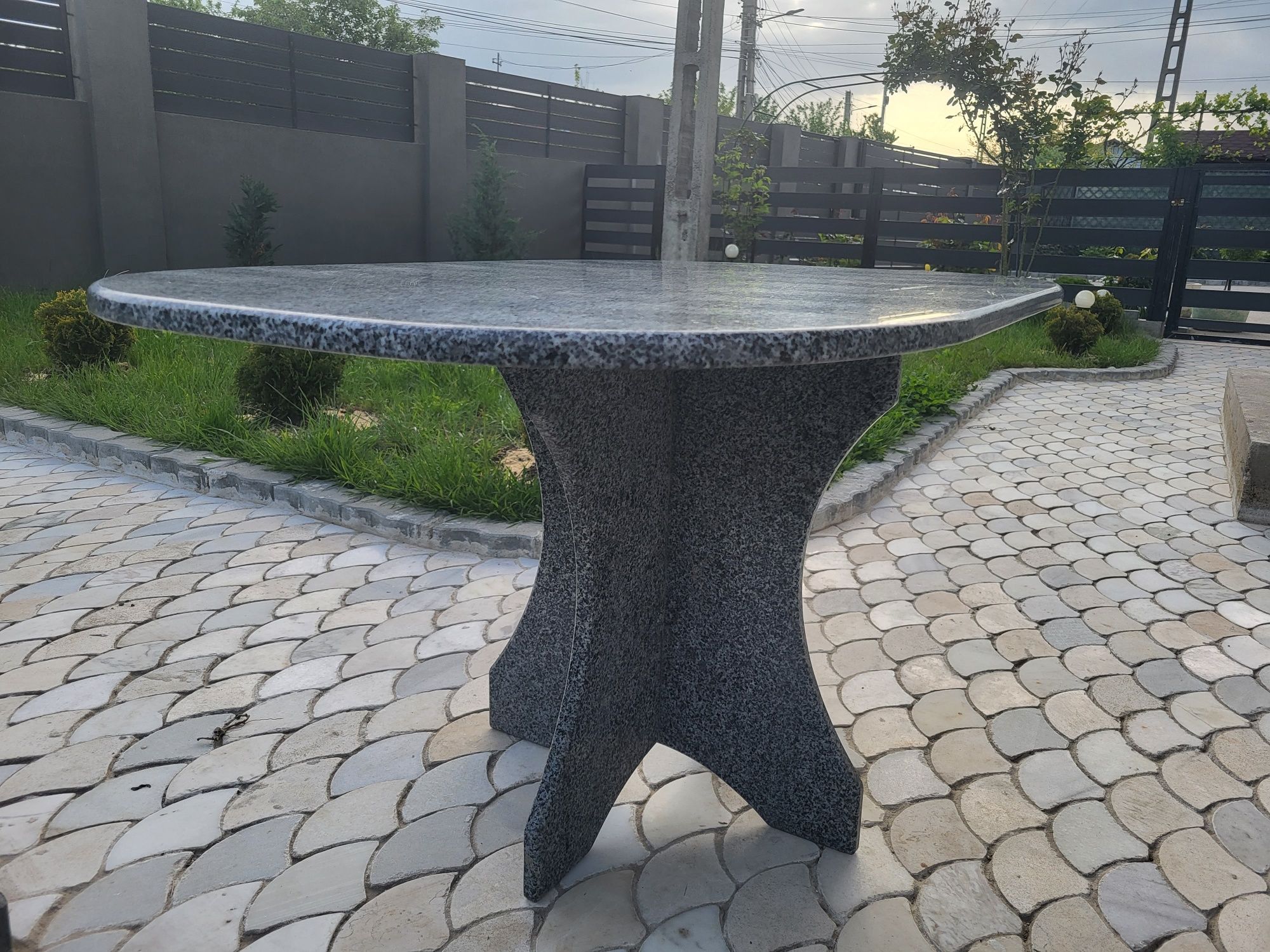 Masa pentru terasa din granit