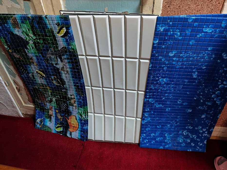 Продам клеющиесы панели , три цвета