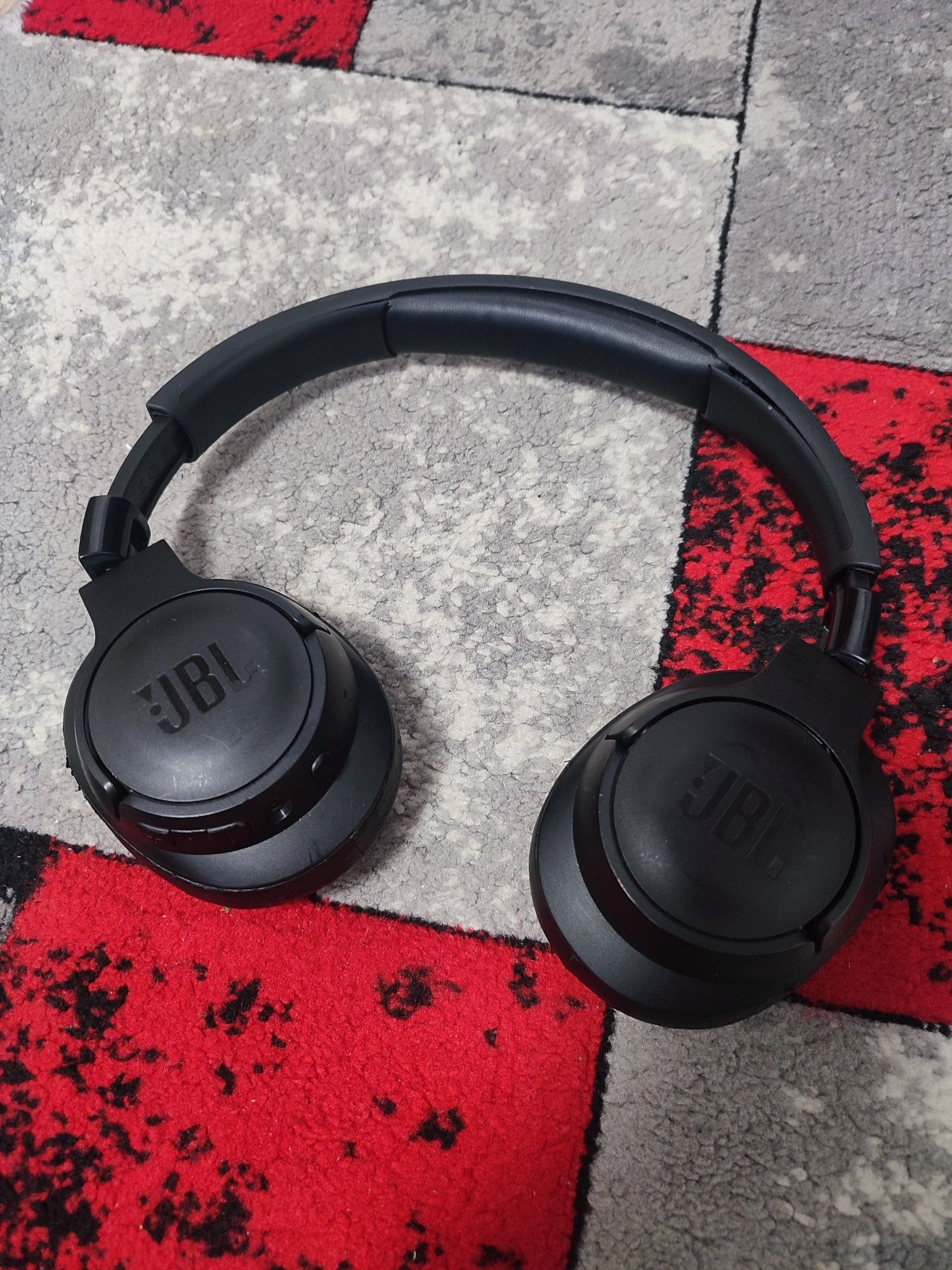 Căști JBL tune 710bt