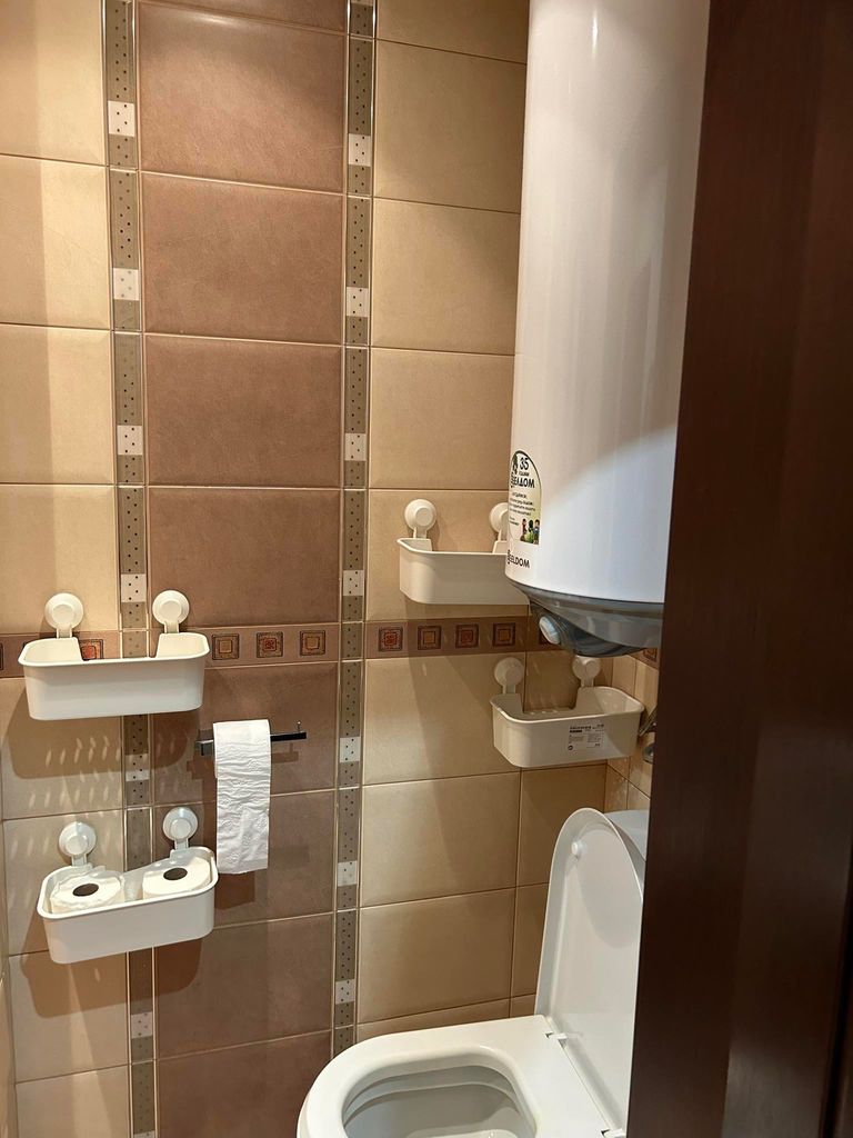 Дава се под наем Тристаен апартамент в Варна, Чаталджа - 106 кв.м за 918 € - Снимка #10