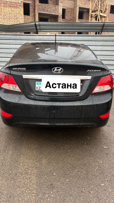Продам Бампер Хюндай Акцент б/у