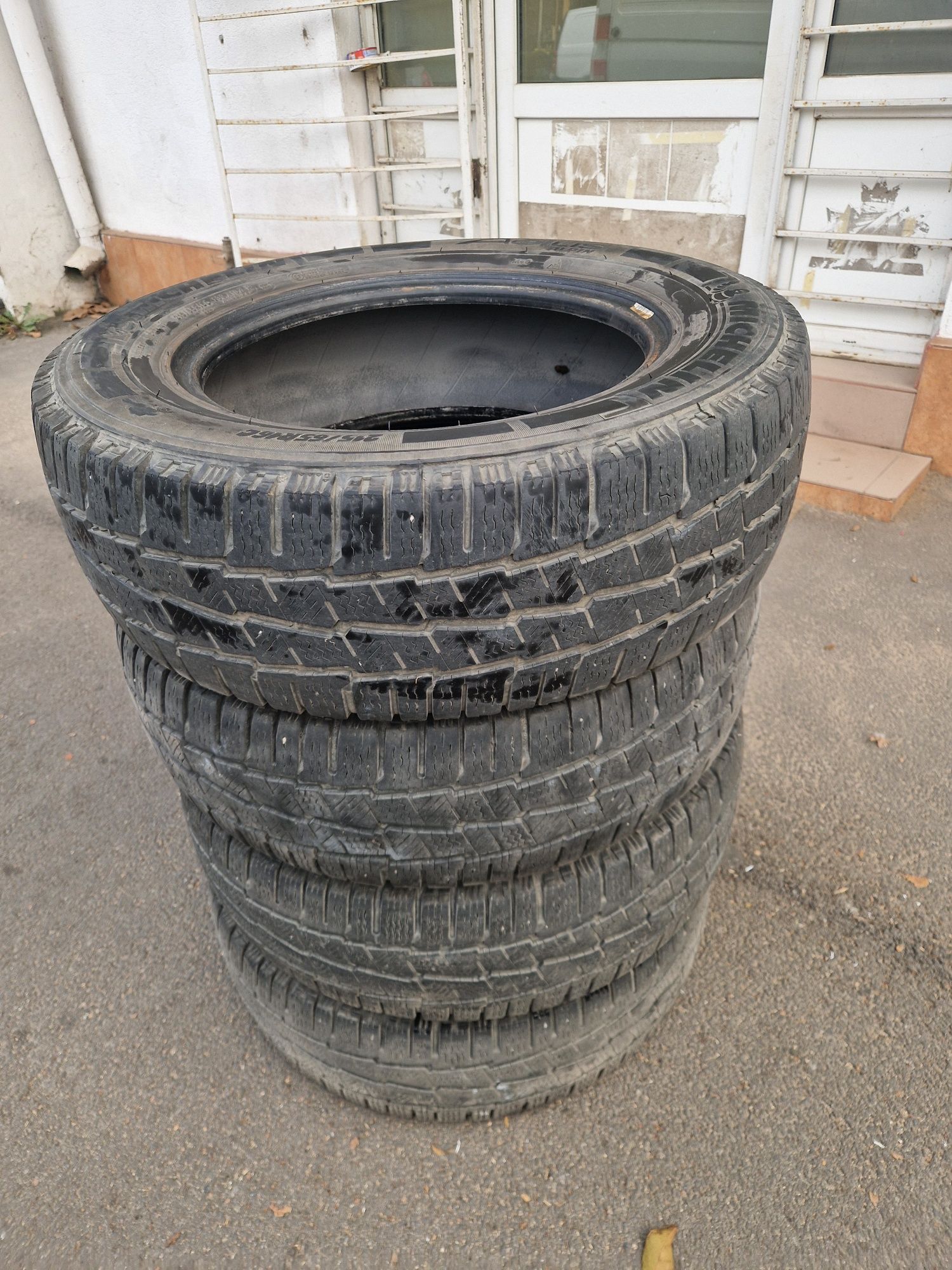 Cauciucuri  iarna Michelin Agilus ALPIN