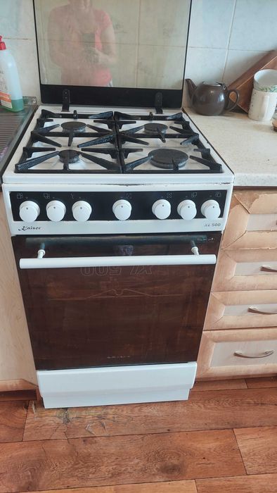 Кухонная  газовая плита