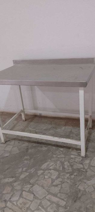 Хамир корадиган Козон ва Печка сотилади