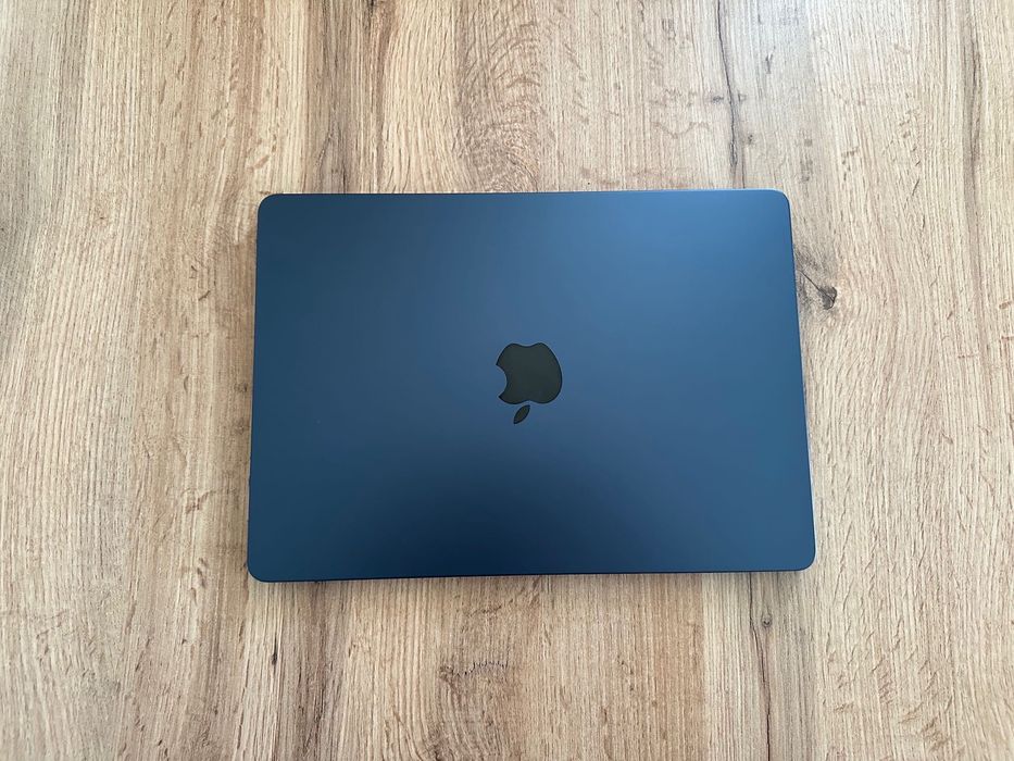 MacBook Air 13" M4 Chip 10-CPU, 8-GPU, 16RAM, 256SSD ГАРАНЦИЯ 23.4.26г