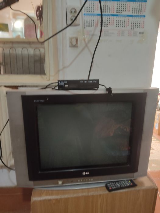 Продам телевизор