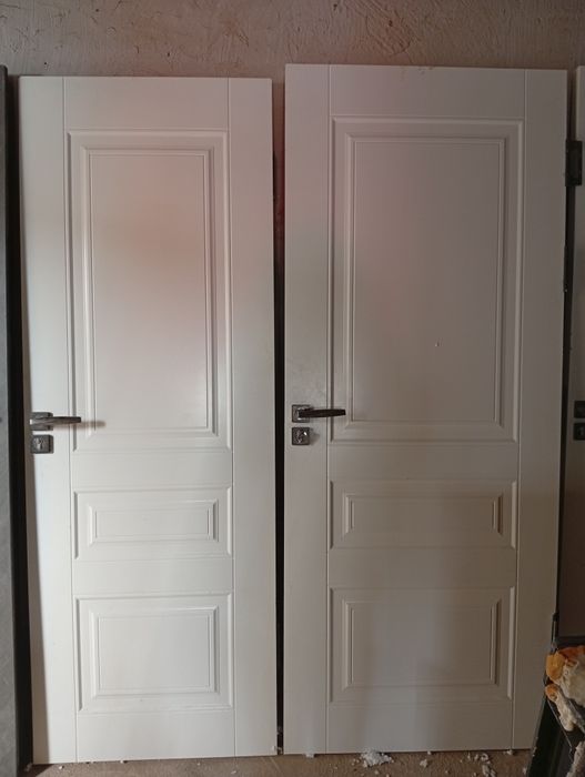 Продается дверь и межкомнатные двери