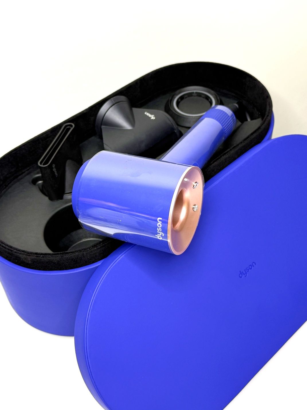 Сешоар Dyson Supersonic Vinca Blue and Rosé (Limited Edition)